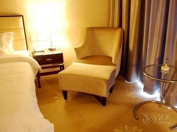 Ligang Hotel Qingdao Esterno foto